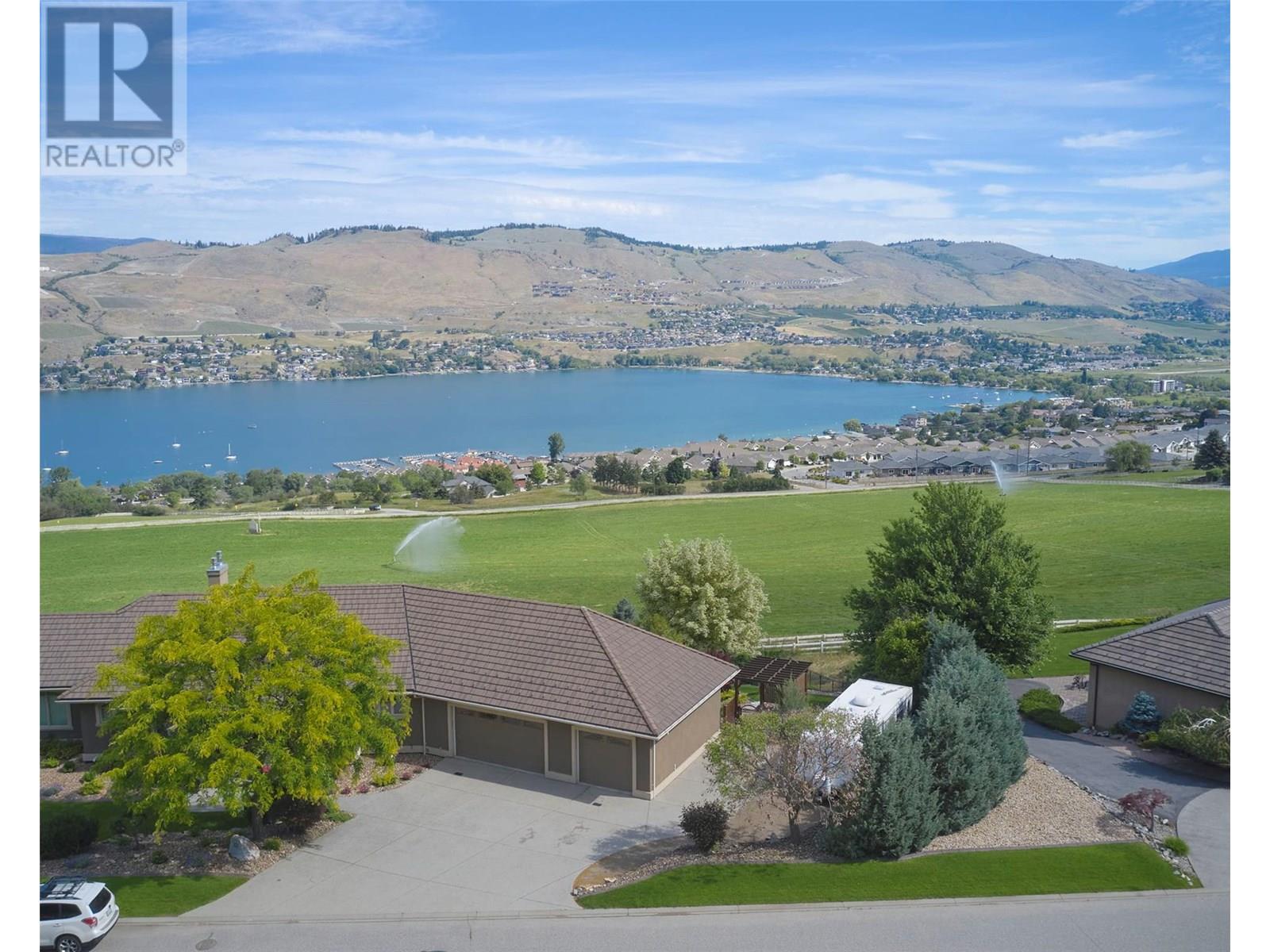 152 Sunset Boulevard, Vernon