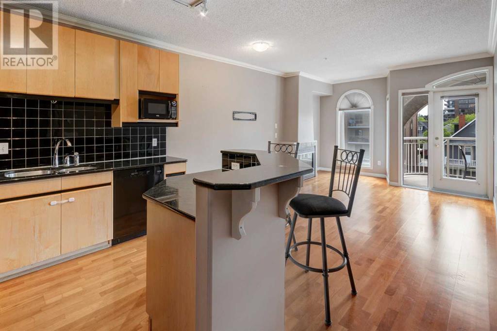 Single Family House for Sale in    Avenue SW Beltline Calgary 