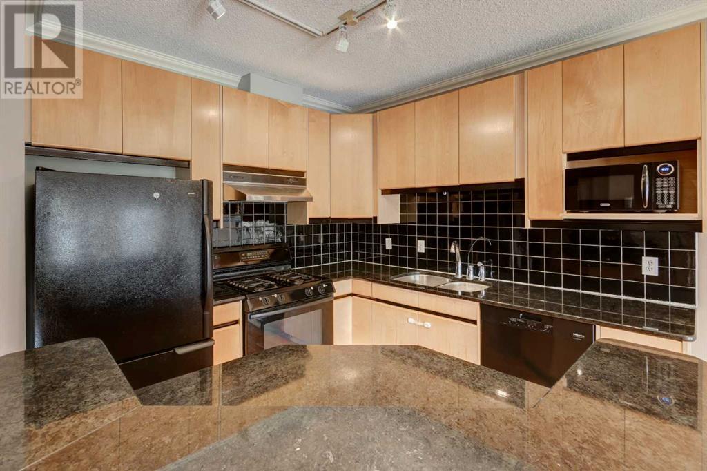 Single Family House for Sale in    Avenue SW Beltline Calgary 