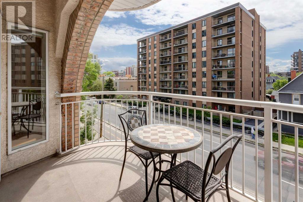 Single Family House for Sale in    Avenue SW Beltline Calgary 
