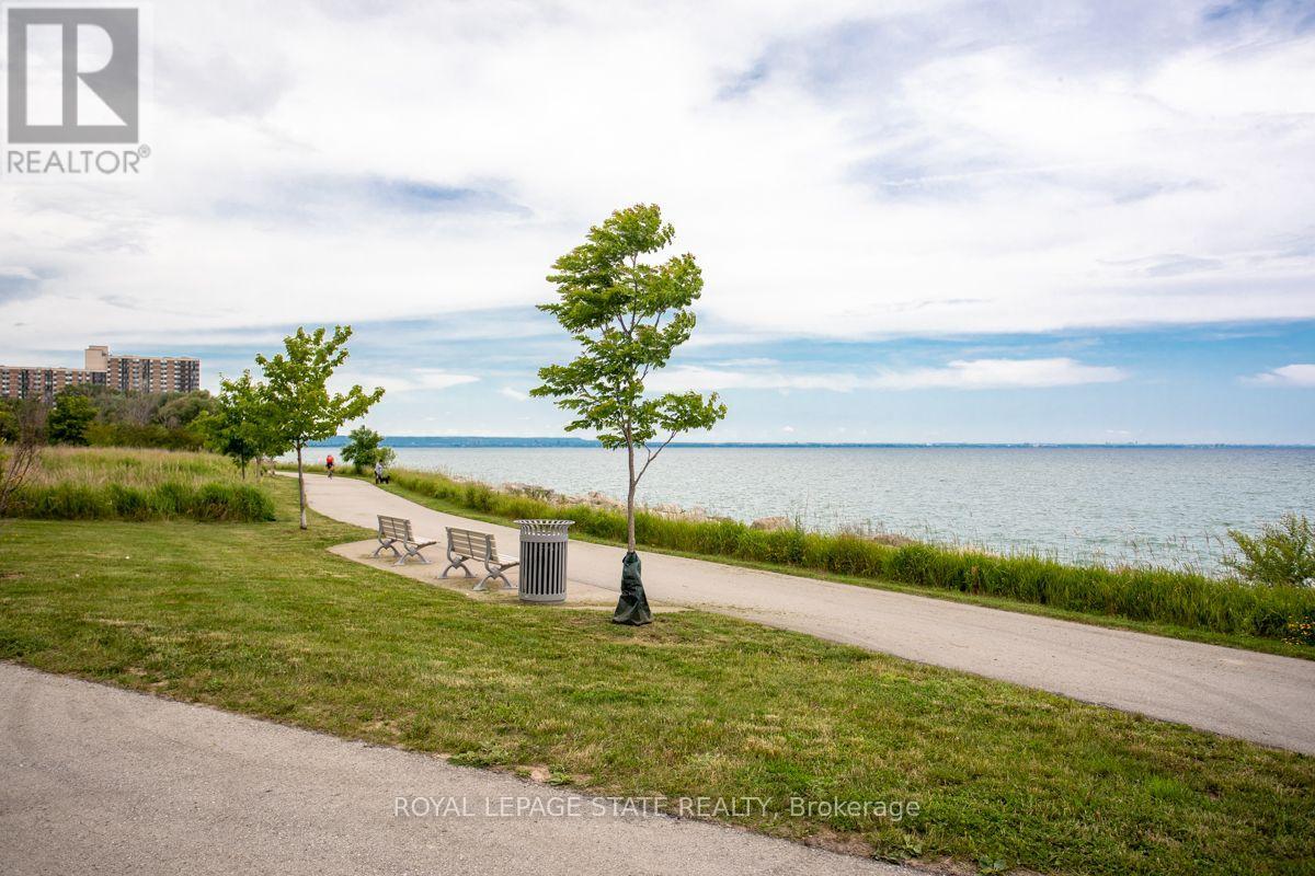 Photo 23 of 318 101 Shoreview Place, Hamilton ON