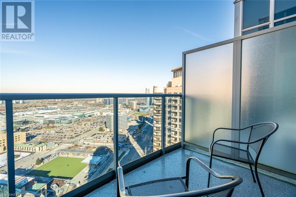 Photo 36 of 330 Burnhamthorpe Road W Unit Ph 5, Mississauga ON