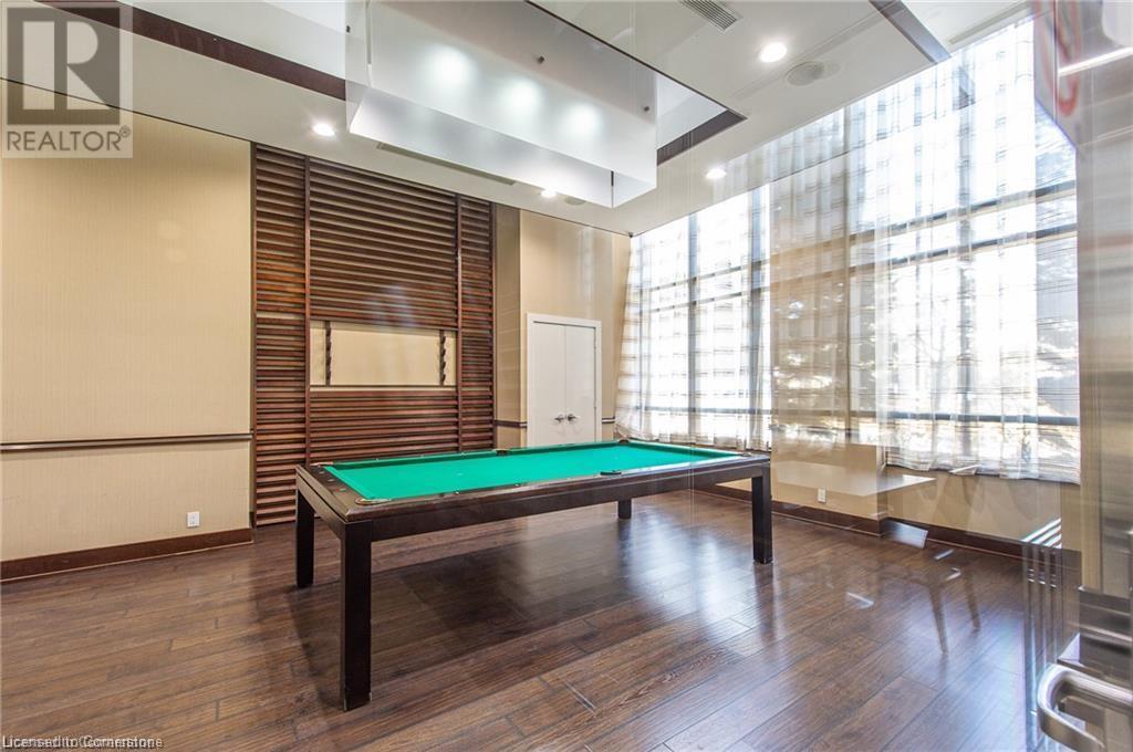 Photo 38 of 330 Burnhamthorpe Road W Unit Ph 5, Mississauga ON