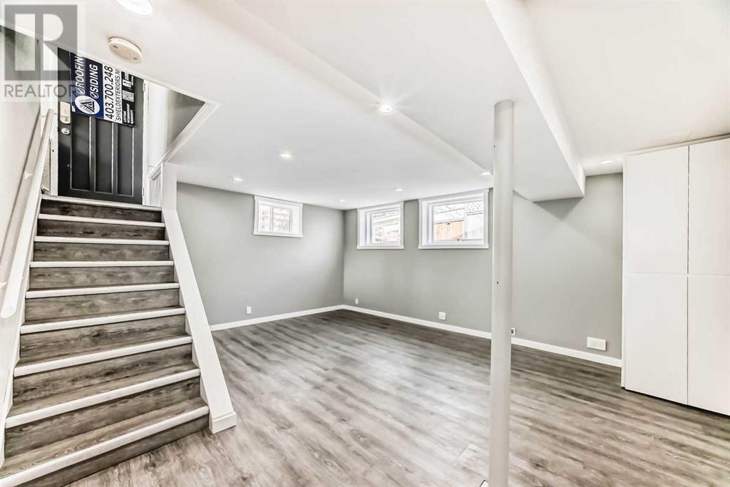 Single Family House Bungalow for Sale in  Glenmount Crescent SW Glendale Calgary 