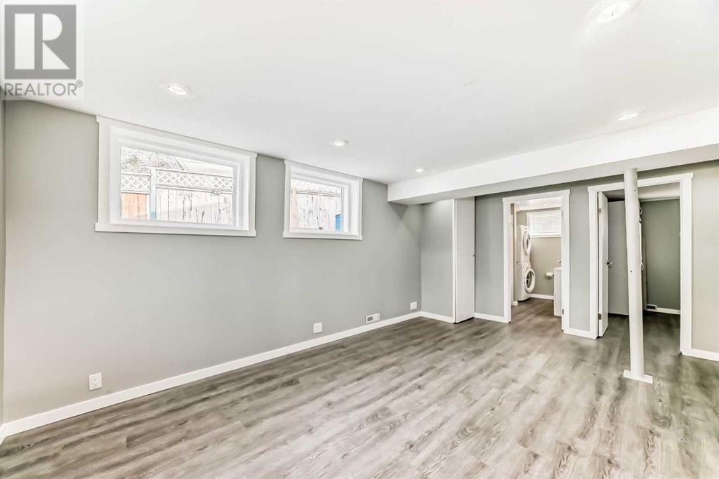 Single Family House Bungalow for Sale in  Glenmount Crescent SW Glendale Calgary 
