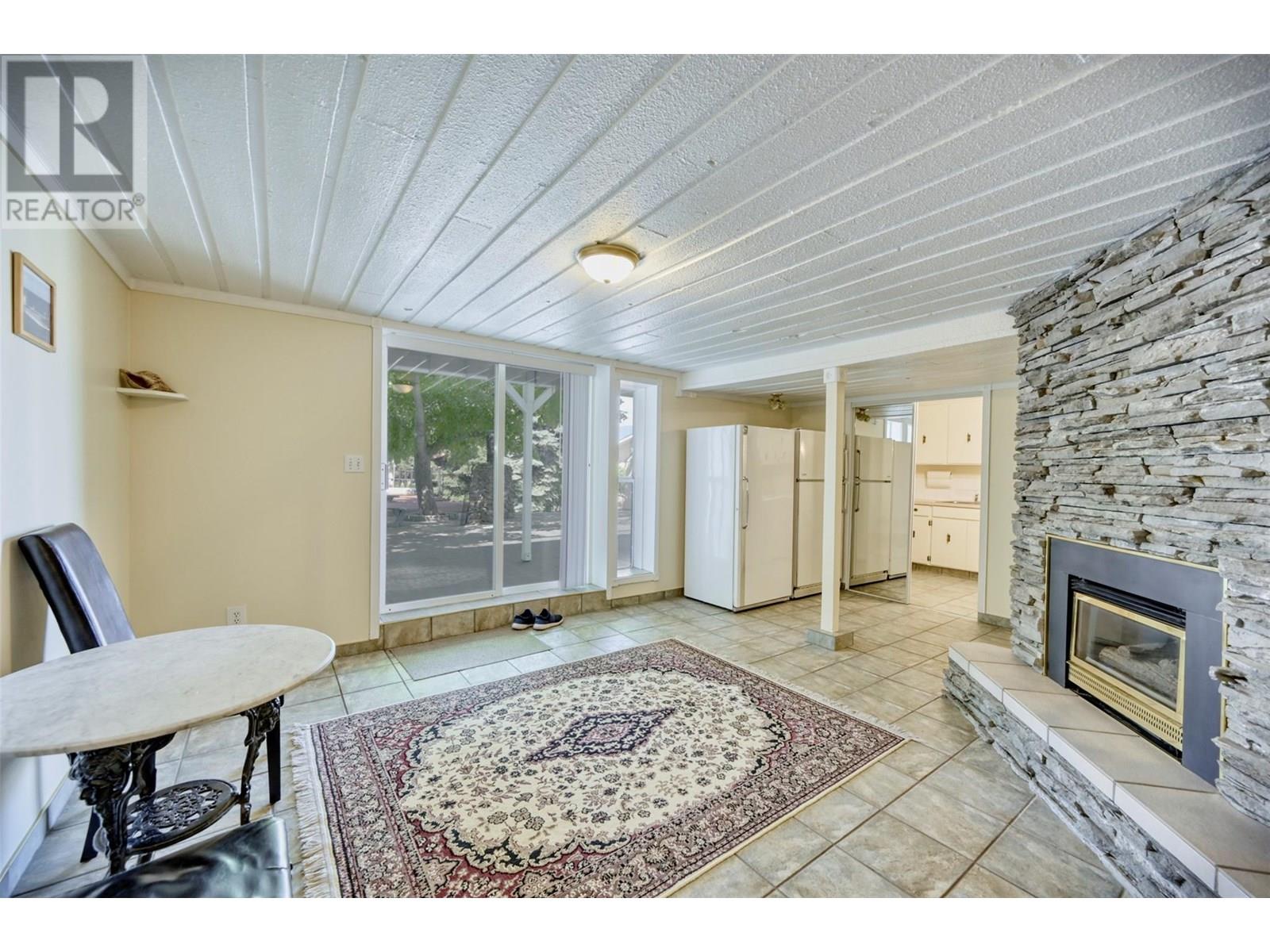 8014 89th Street, Osoyoos
