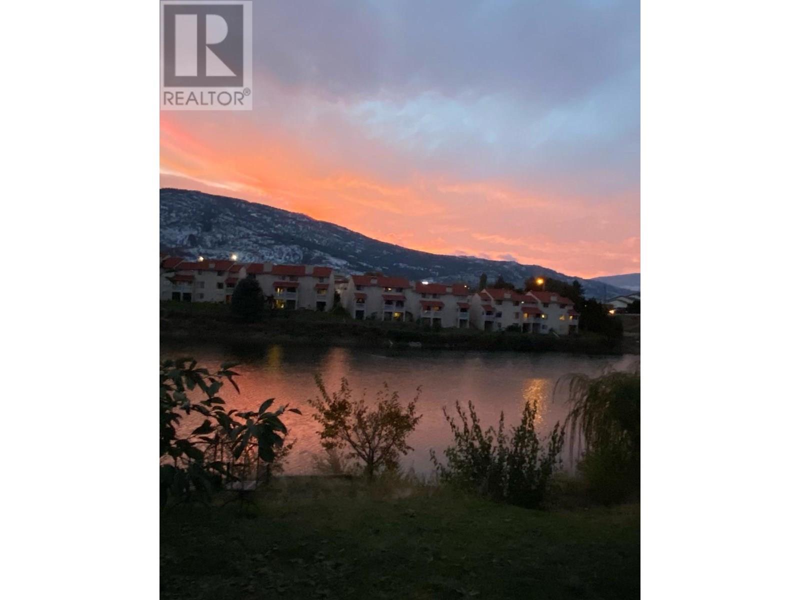 8014 89th Street, Osoyoos