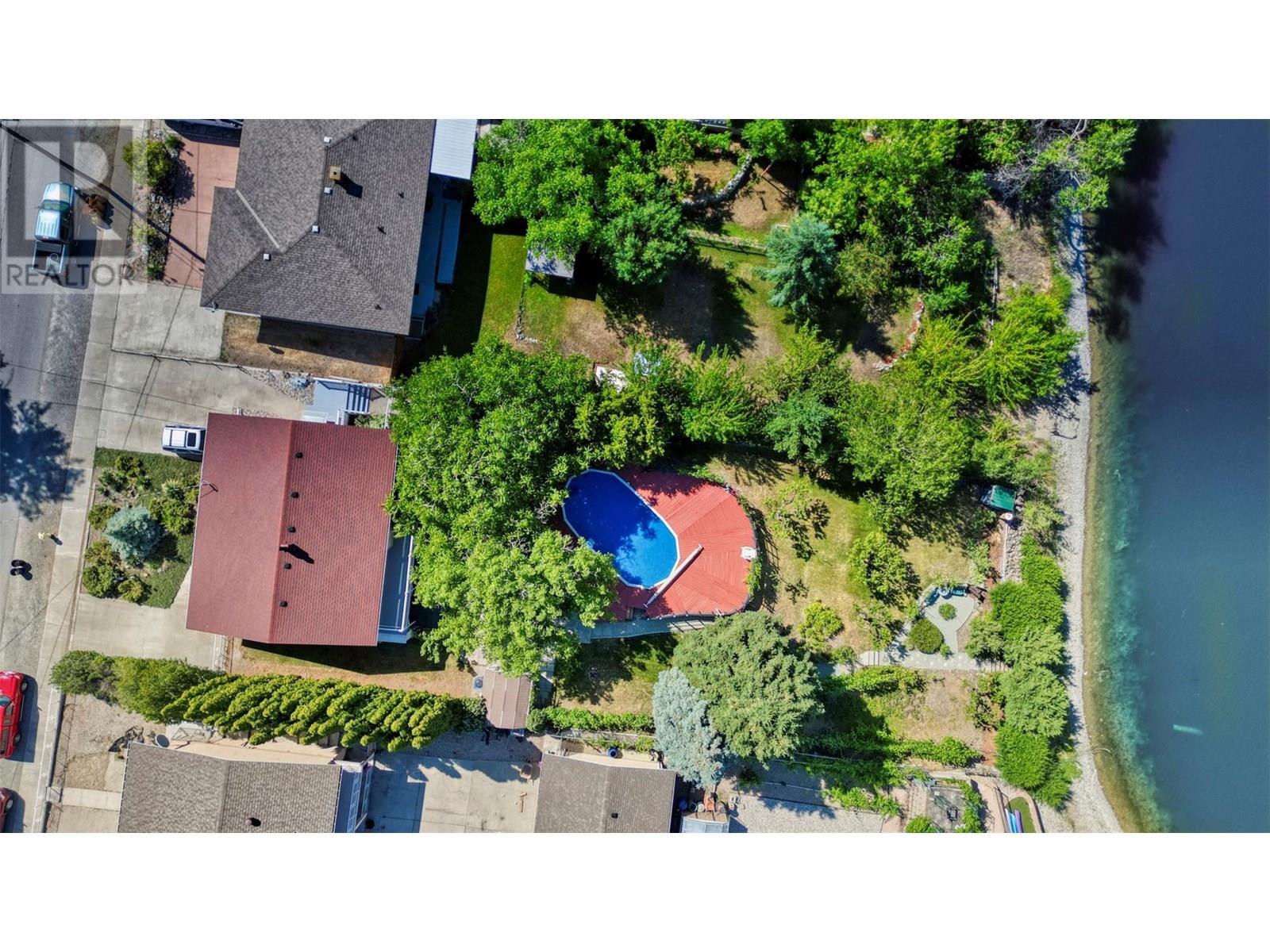 8014 89th Street, Osoyoos