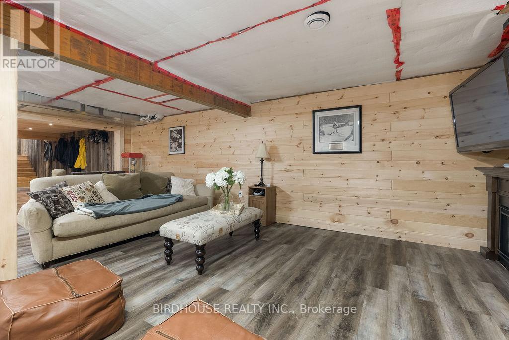 Photo 27 of 1172 A Papineau Lake Road, Hastings Highlands ON