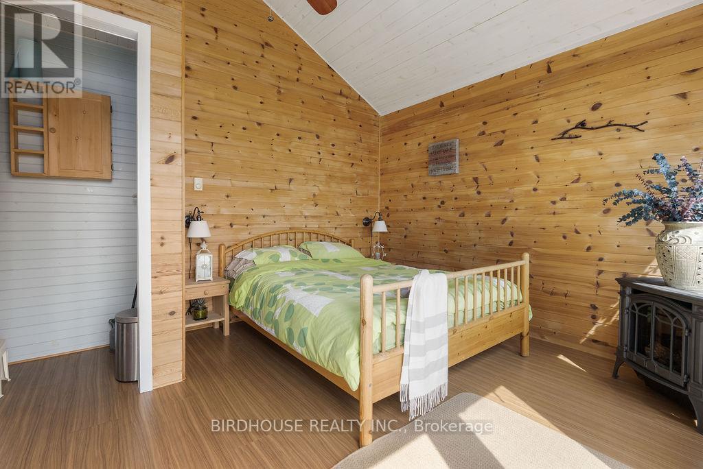 Photo 29 of 1172 A Papineau Lake Road, Hastings Highlands ON
