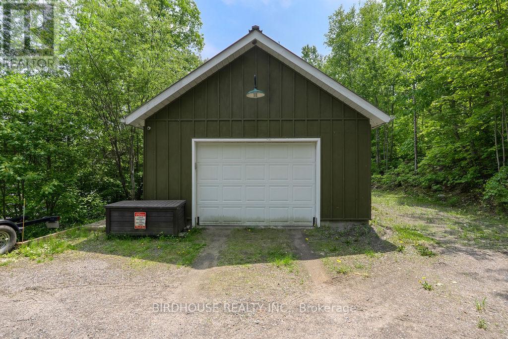 Photo 32 of 1172 A Papineau Lake Road, Hastings Highlands ON