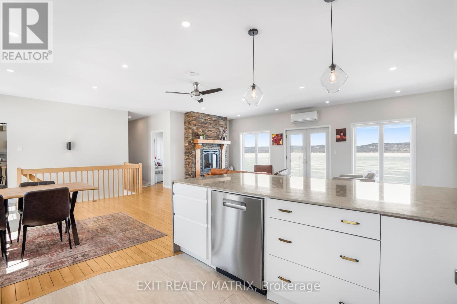 Photo 45 of 1624 Bay Road, Champlain ON