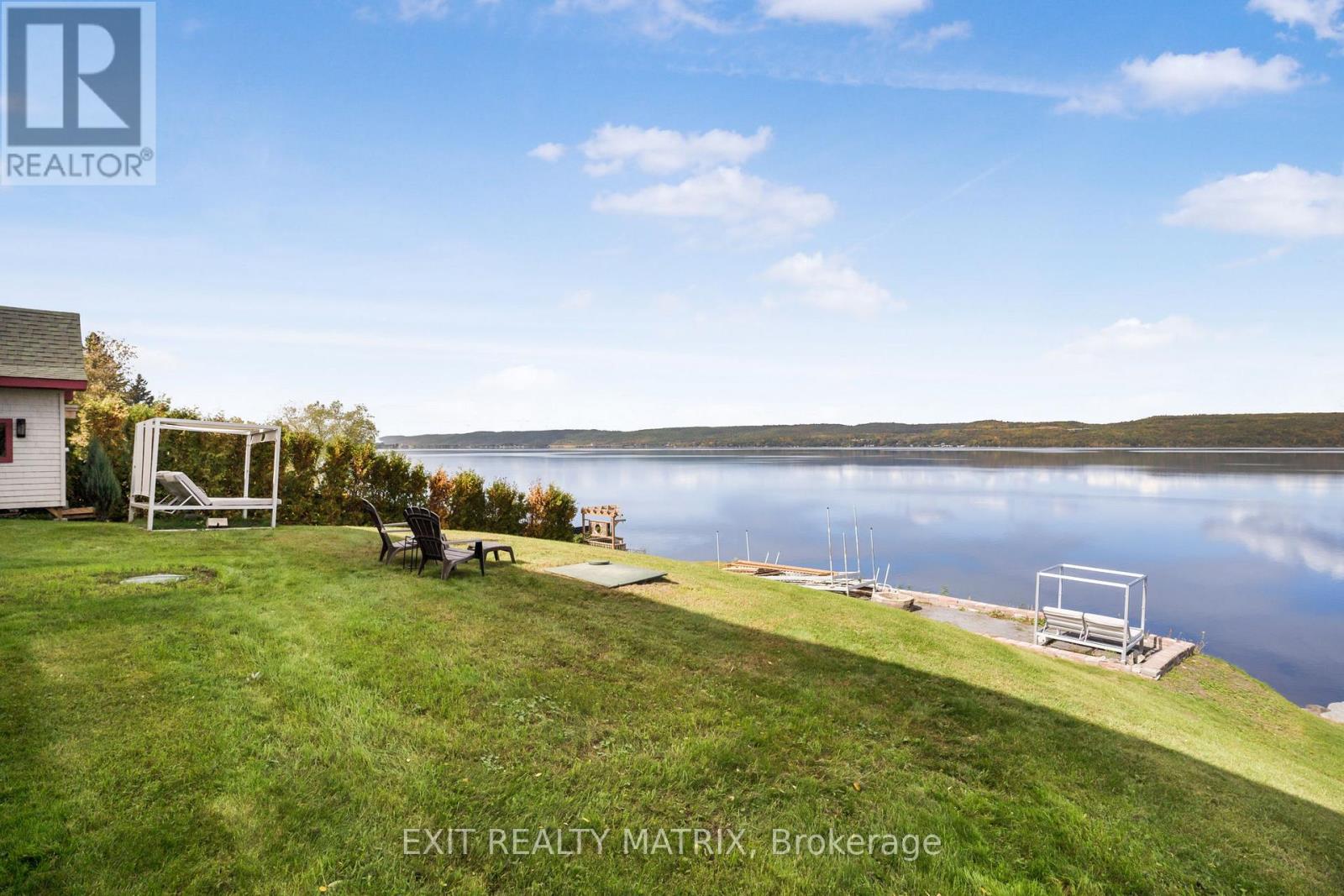 Photo 9 of 1624 Bay Road, Champlain ON
