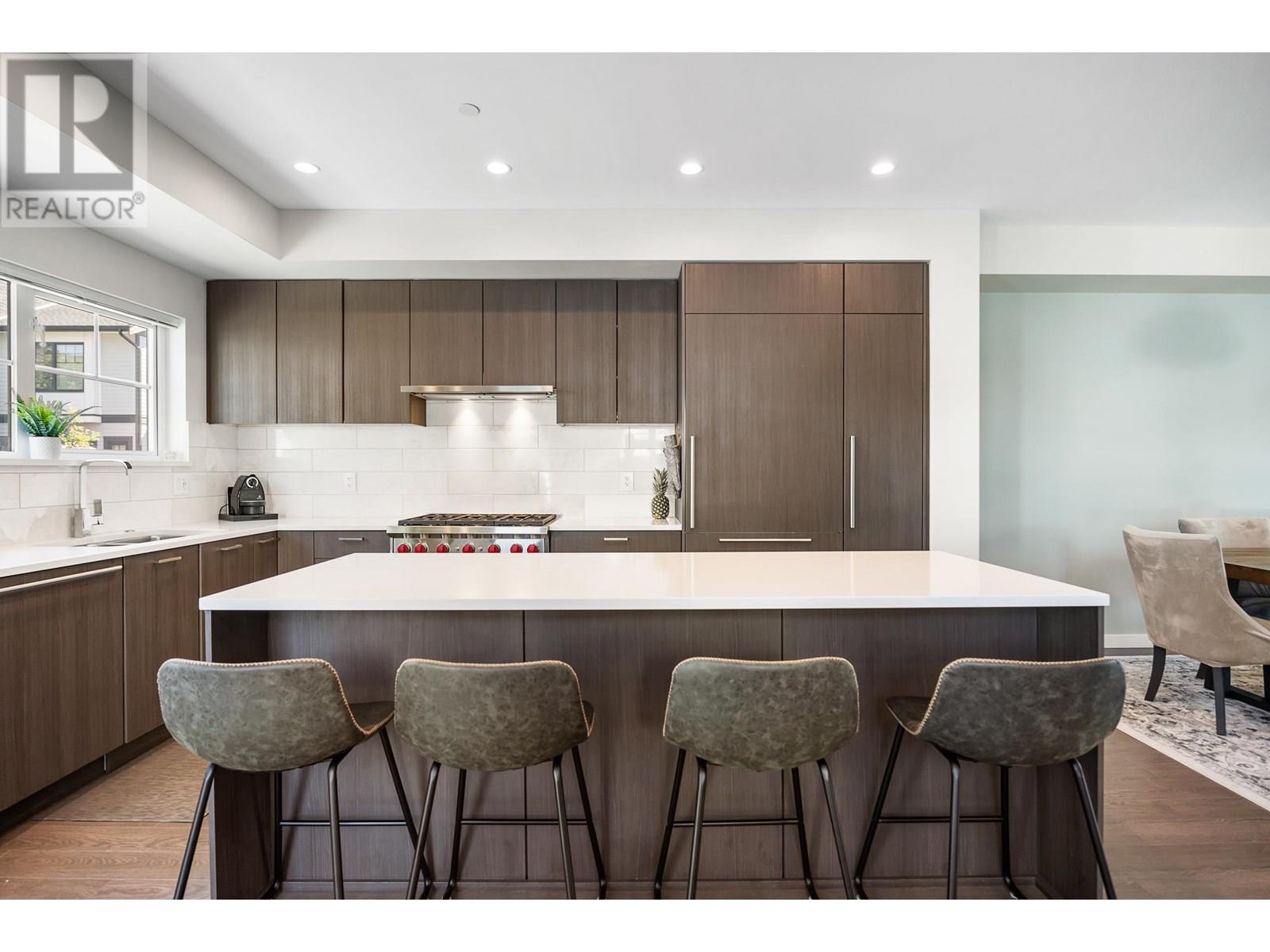 1 19451 SUTTON AVENUE, Pitt Meadows real estate listing R3014247