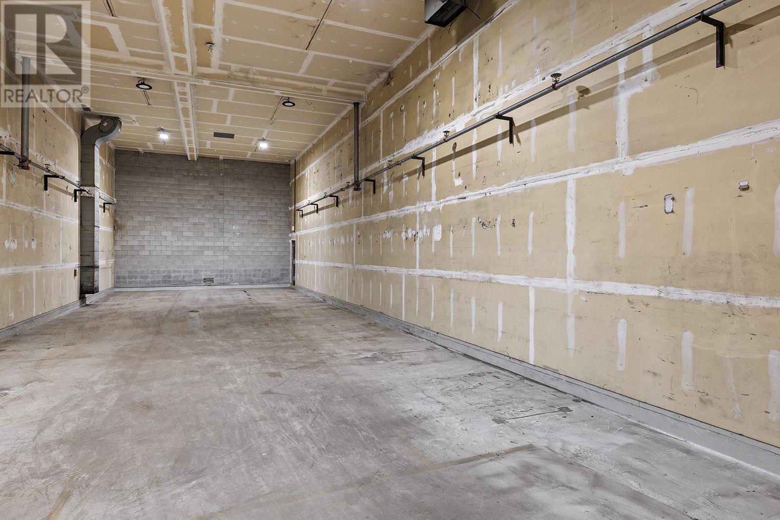2605 ACLAND ROAD - Image 20
