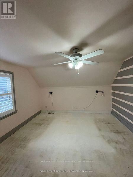 Single Family House for Sale in  BEVAN COURT Hamilton (Rosedale) 