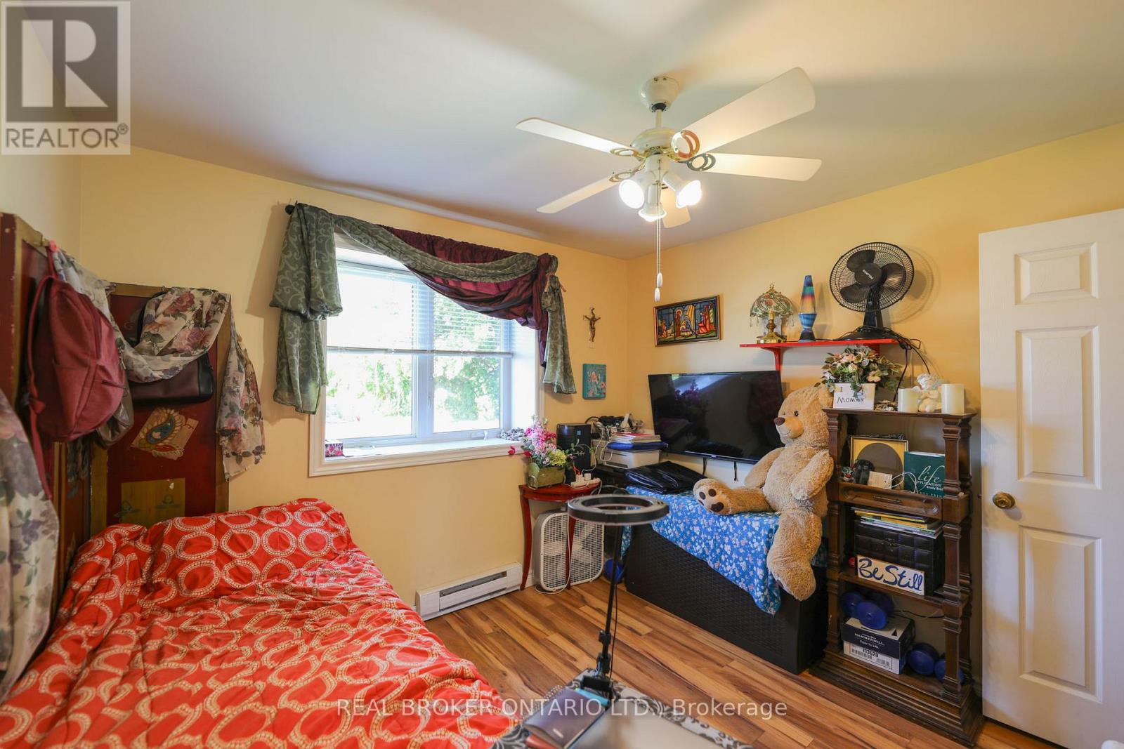 Photo 17 of 341 New Street, Edwardsburgh Cardinal ON