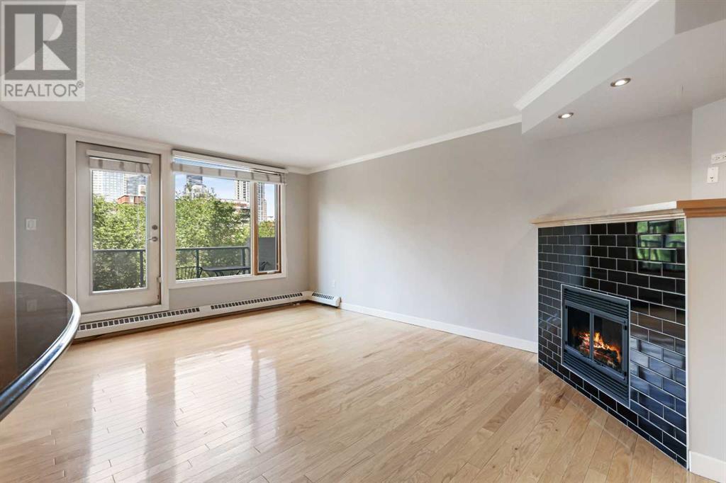 Single Family House for Sale in    Avenue SW Beltline Calgary 