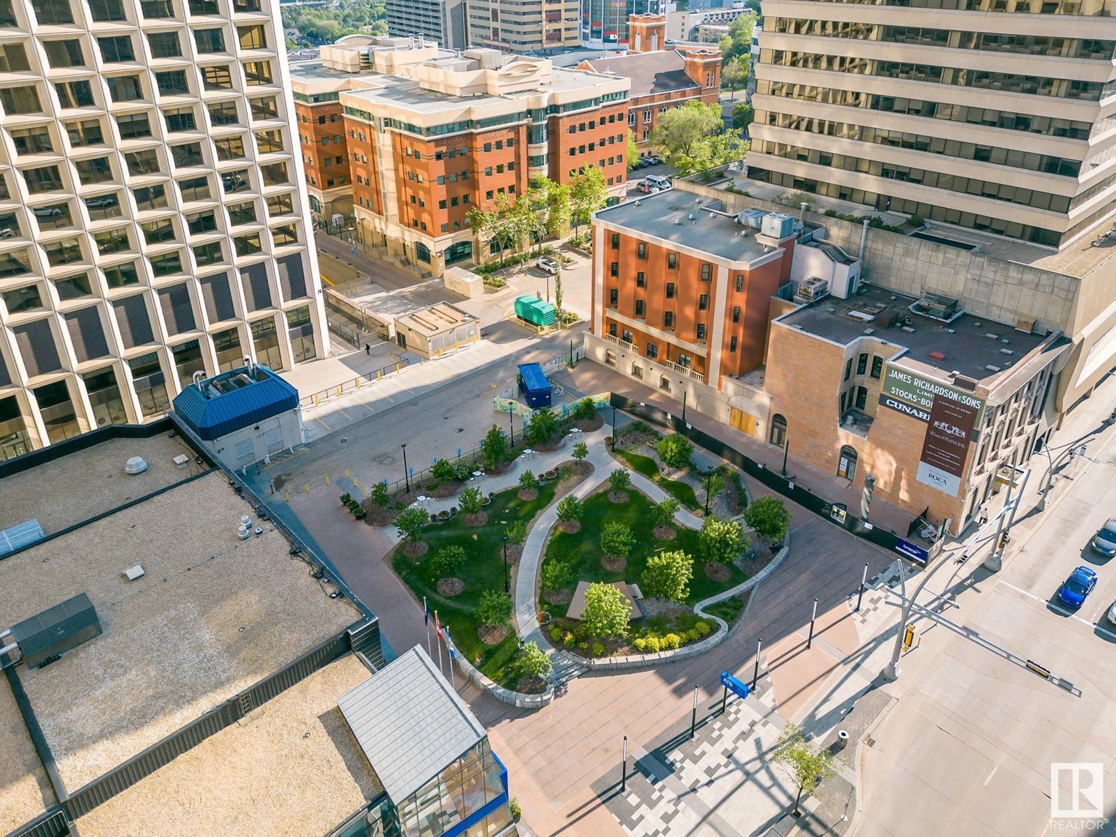 #510 10024 JASPER AV NW - 21