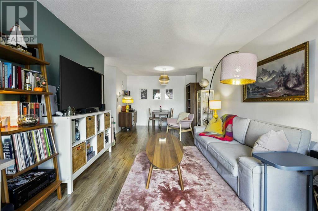 Single Family House for Sale in    Avenue SW Beltline Calgary 