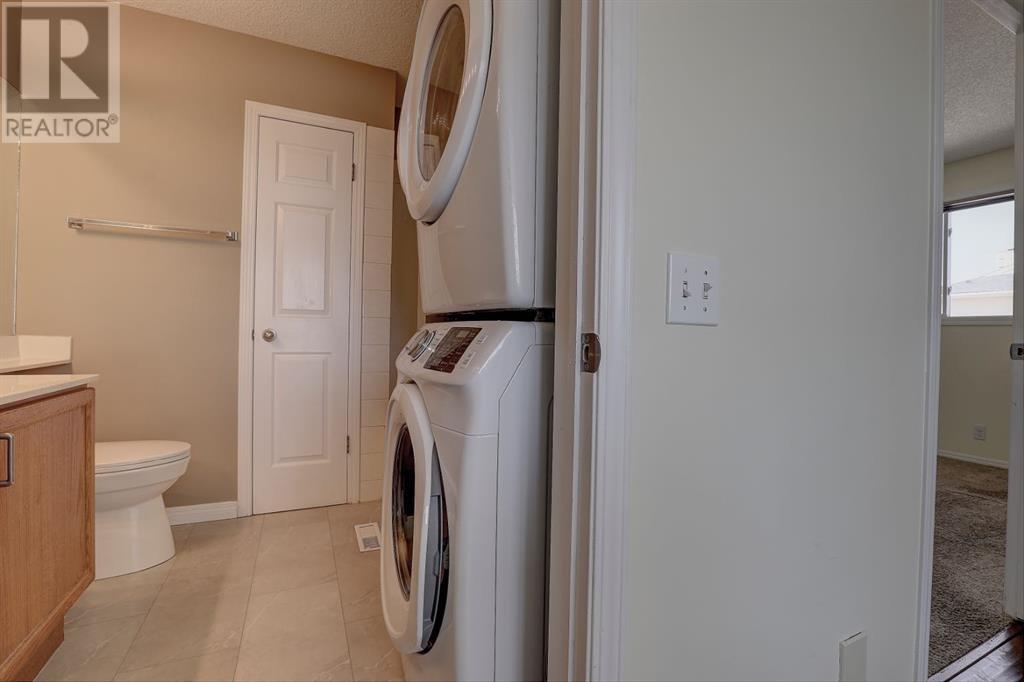 Single Family House 4 Level for Sale in  Millrose Place SW Millrise Calgary 