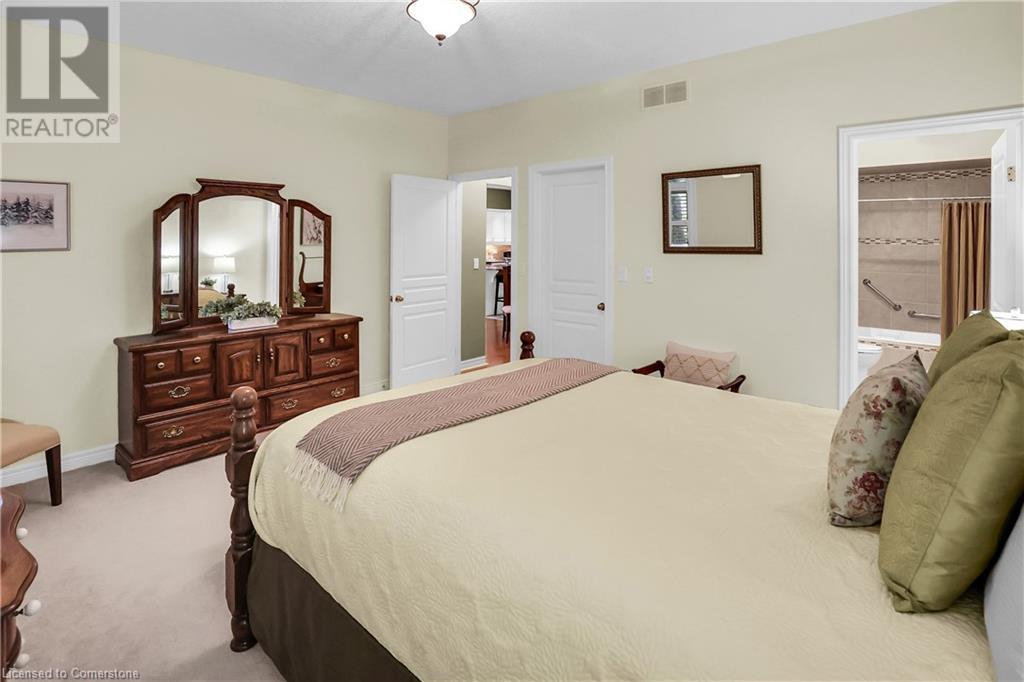 Photo 13 of 8 Muscat Drive Unit 4, Grimsby ON