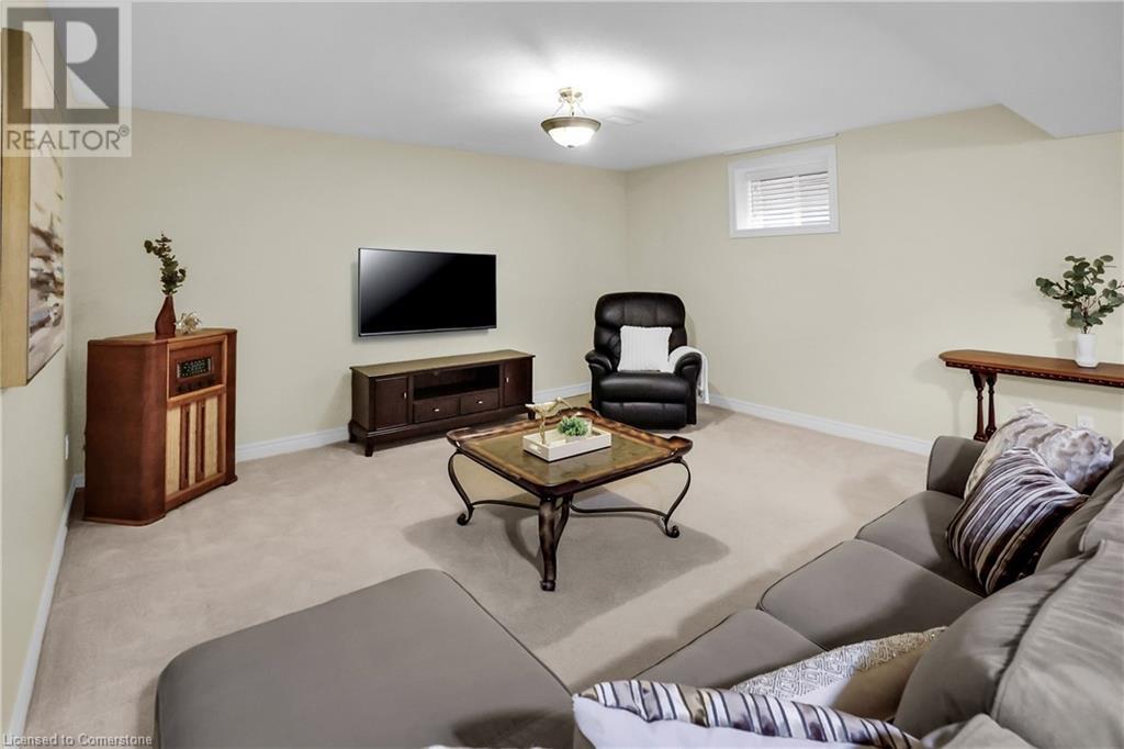 Photo 20 of 8 Muscat Drive Unit 4, Grimsby ON
