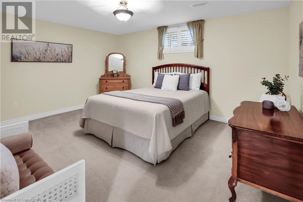 Photo 21 of 8 Muscat Drive Unit 4, Grimsby ON