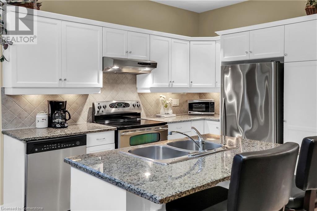 Photo 5 of 8 Muscat Drive Unit 4, Grimsby ON