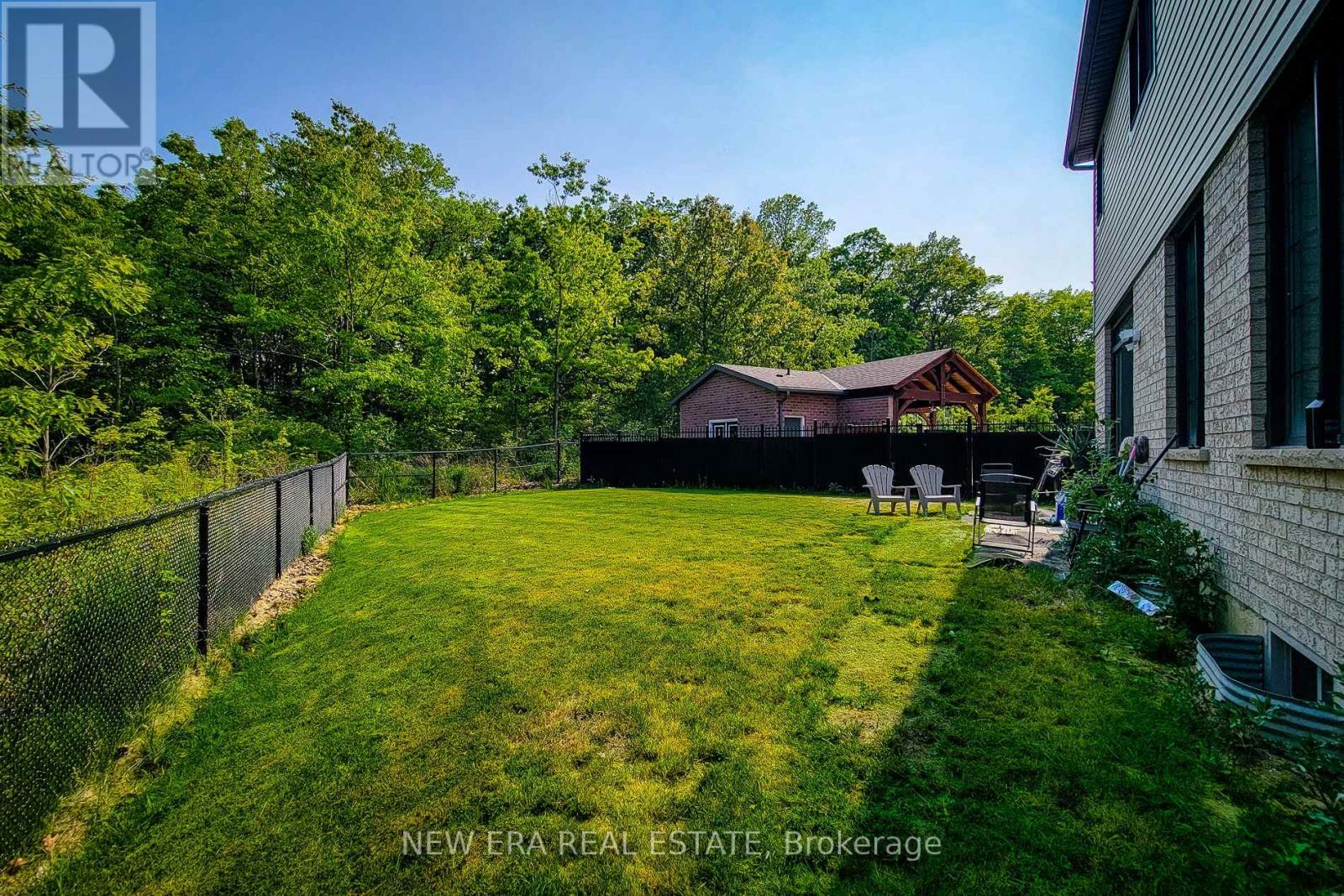 Photo 24 of 65 Cactus Crescent, Hamilton ON