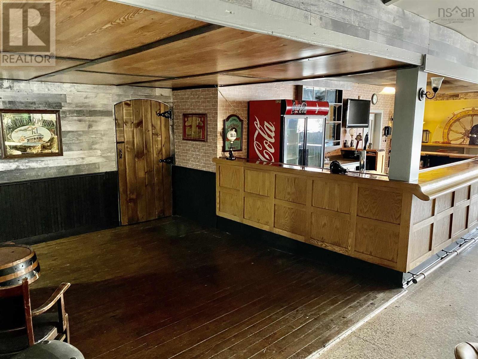 Property 14 of 29 of 510 Granville Street