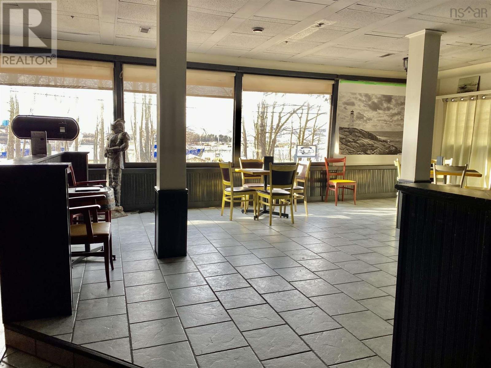 Property 5 of 29 of 510 Granville Street