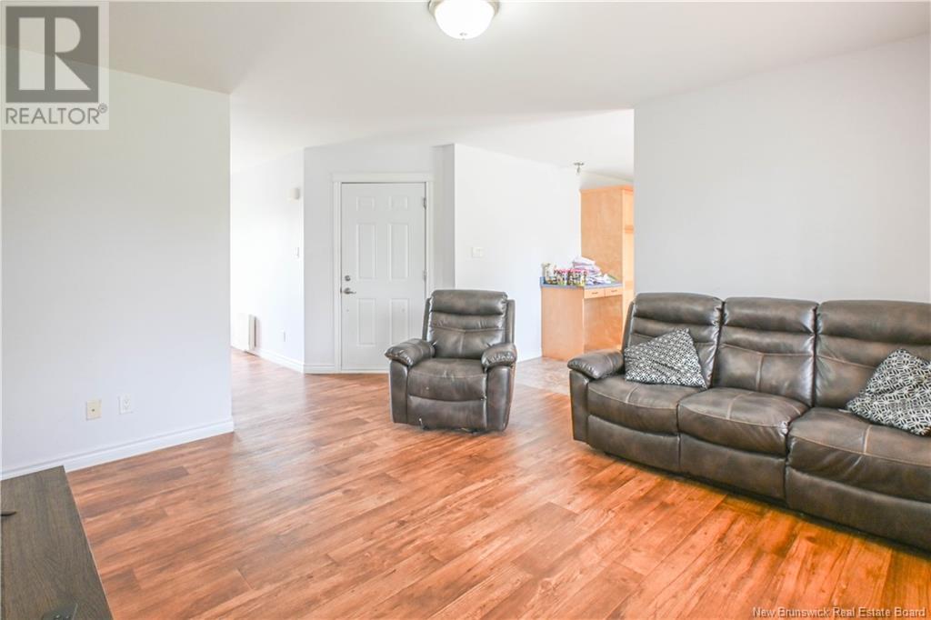 Photo 12 of 418 Wade Street, Tracadie NB