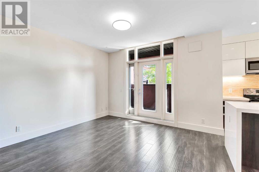 Single Family House for Sale in    Avenue NE Crescent Heights Calgary 