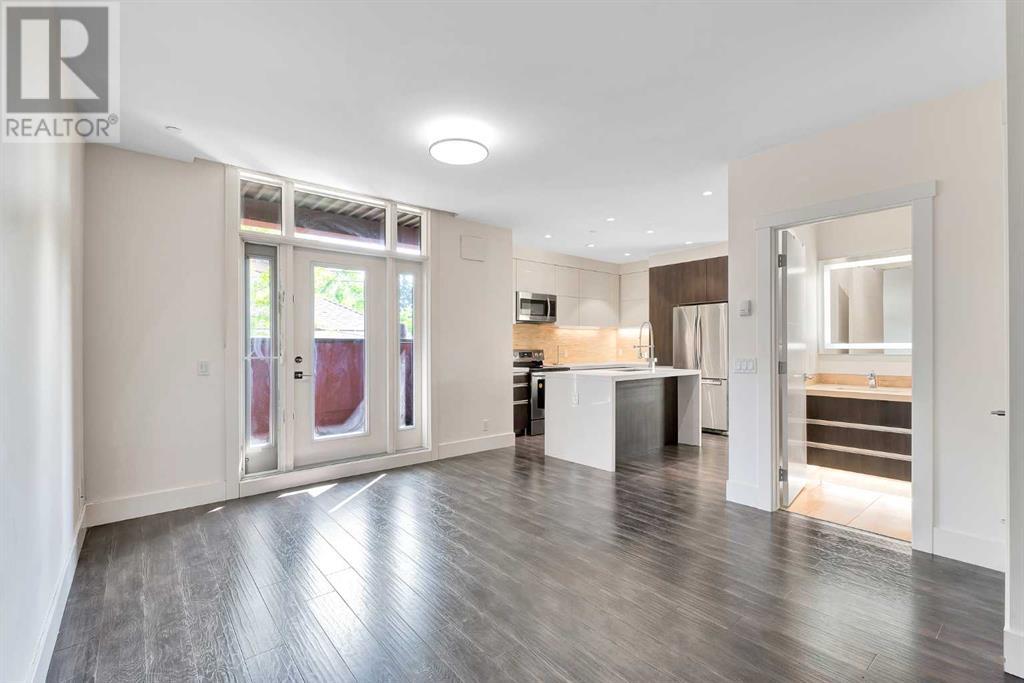 Single Family House for Sale in    Avenue NE Crescent Heights Calgary 