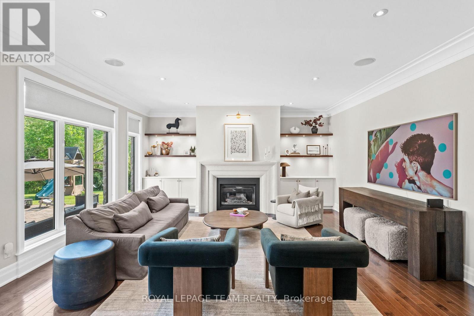 Photo 7 of 6132 Pebblewoods Drive, Ottawa ON