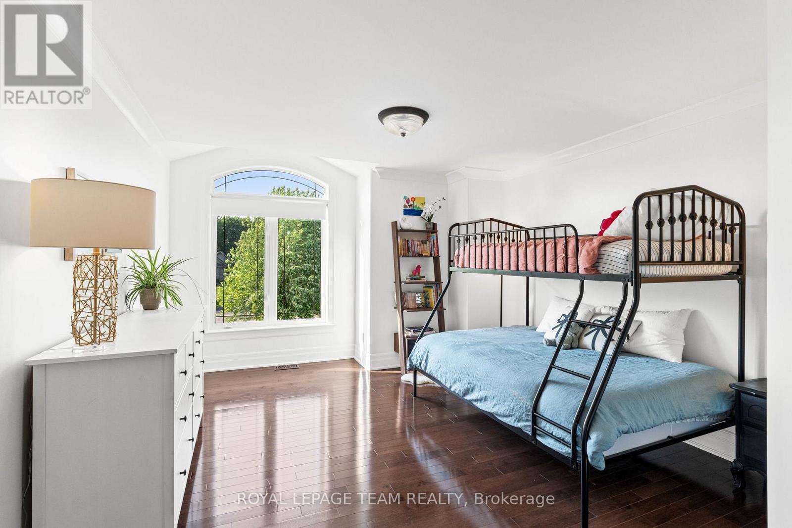 Photo 27 of 6132 Pebblewoods Drive, Ottawa ON