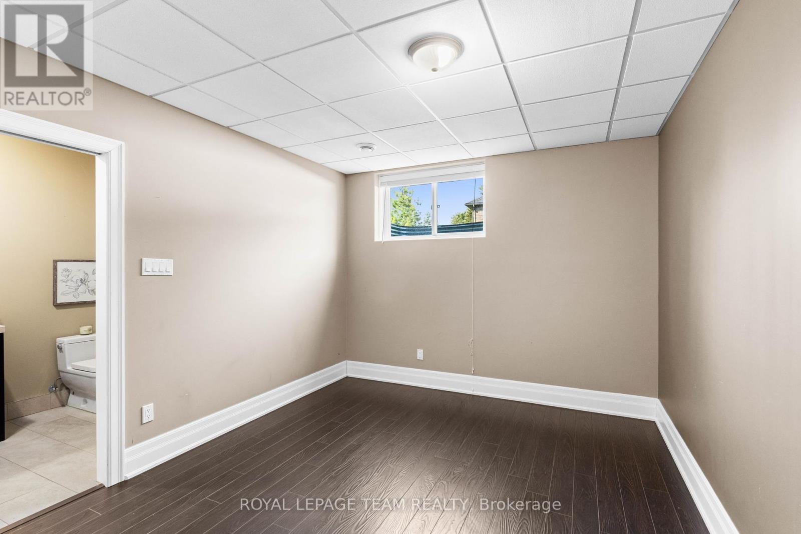 Photo 31 of 6132 Pebblewoods Drive, Ottawa ON