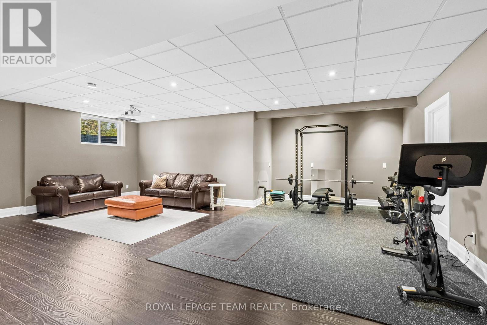 Photo 29 of 6132 Pebblewoods Drive, Ottawa ON