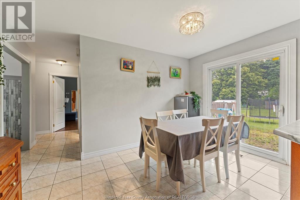 Photo 11 of 22 Bennie Avenue, Leamington ON