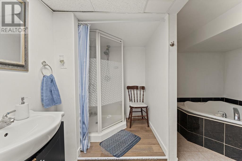 Photo 29 of 22 Bennie Avenue, Leamington ON