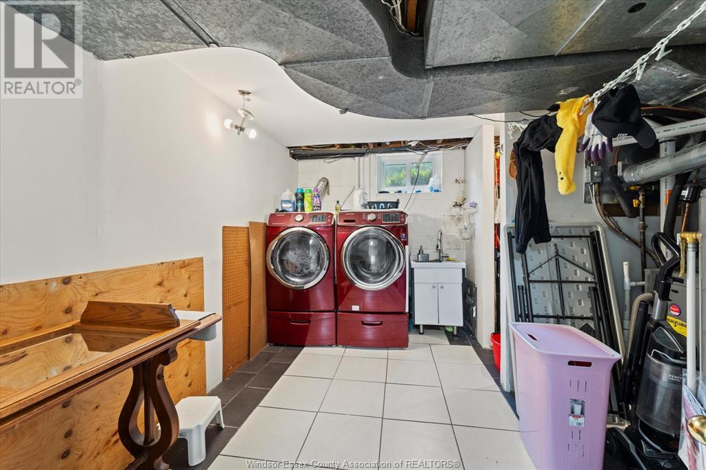 Photo 30 of 22 Bennie Avenue, Leamington ON