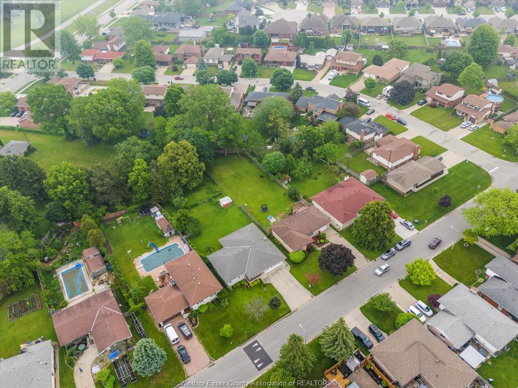 Photo 46 of 22 Bennie Avenue, Leamington ON