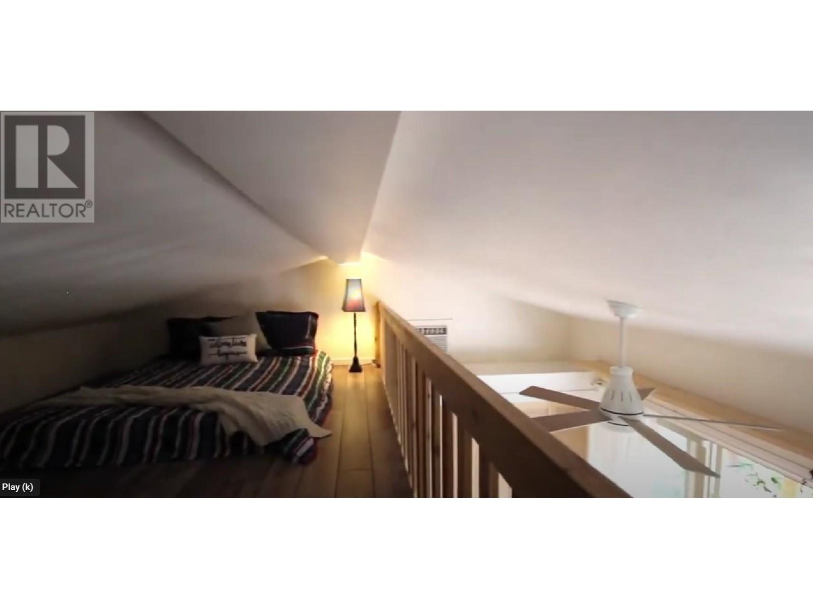  1023 Lawrence Avenue, Kelowna