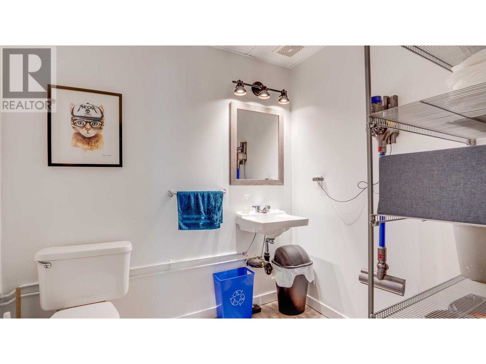 136 1876 Cooper Road, Kelowna
