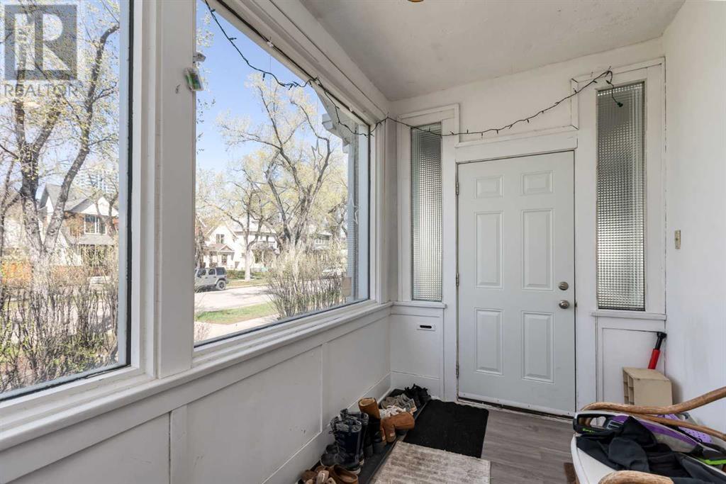 Single Family House Bungalow for Sale in   Avenue SW Sunalta Calgary 
