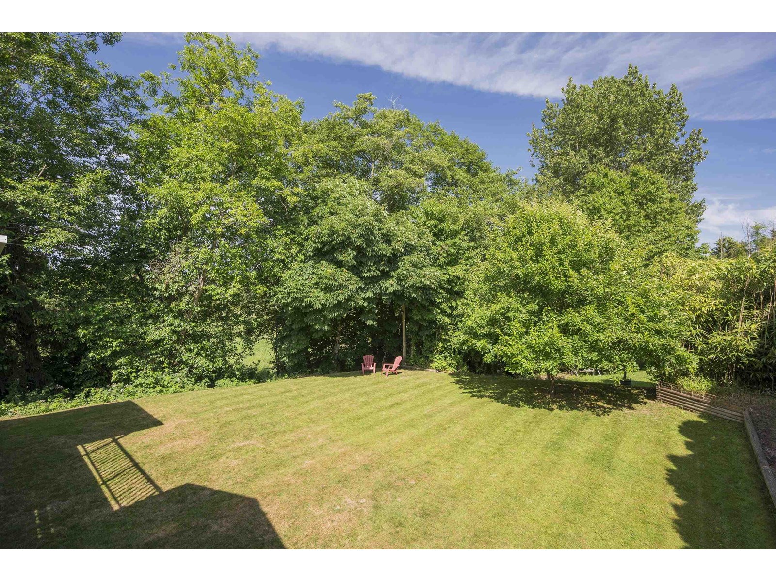 Photo 3 of 5078 199 A Street, Langley BC