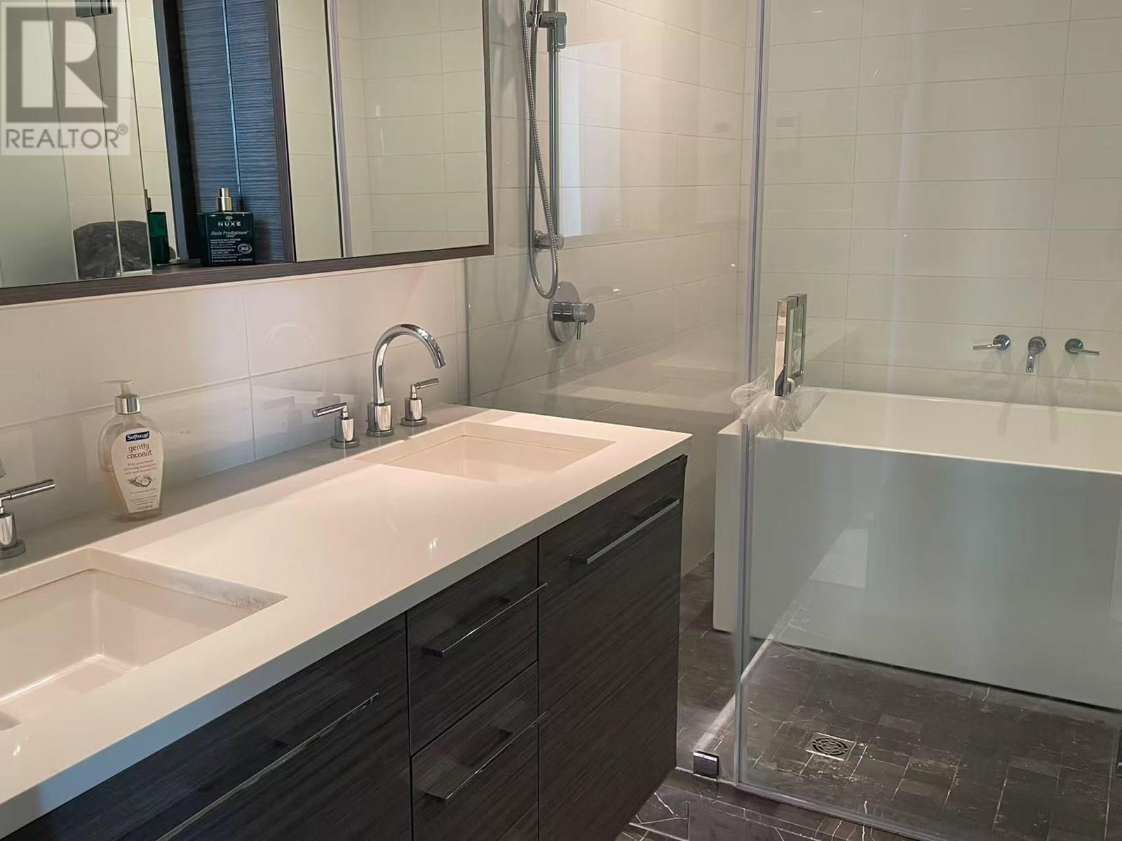 Photo 8 of 1802 7488 Lansdowne Road, Richmond BC