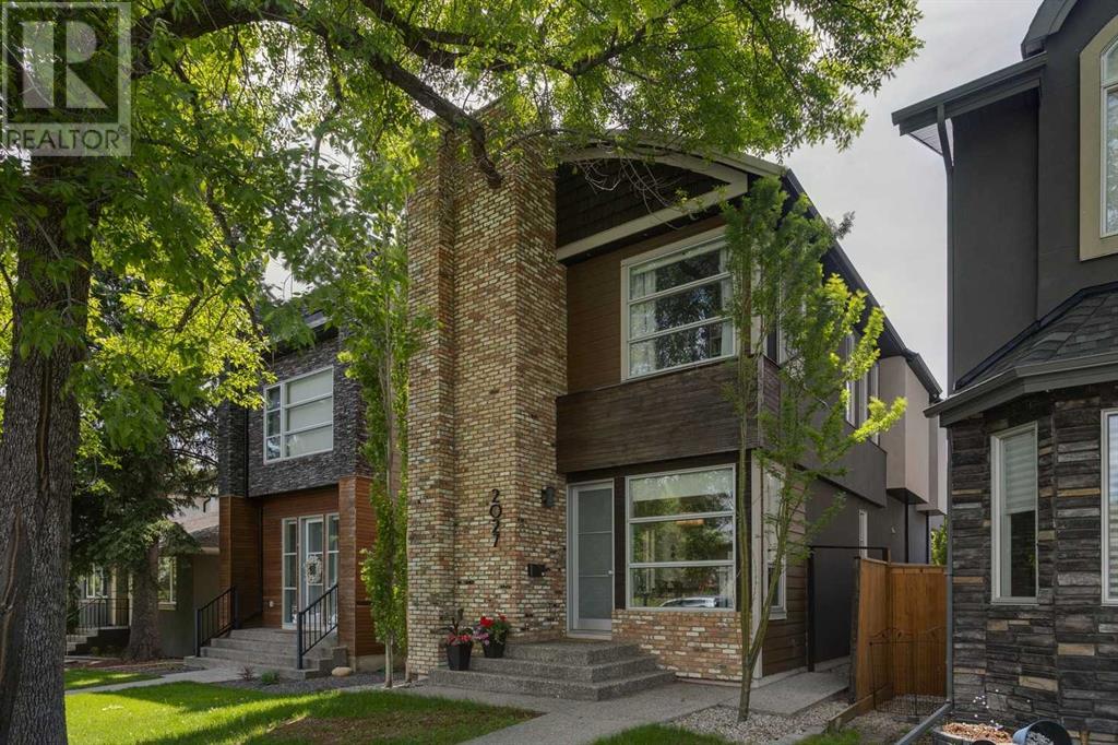 2027 42 Avenue SW, Calgary, Alberta