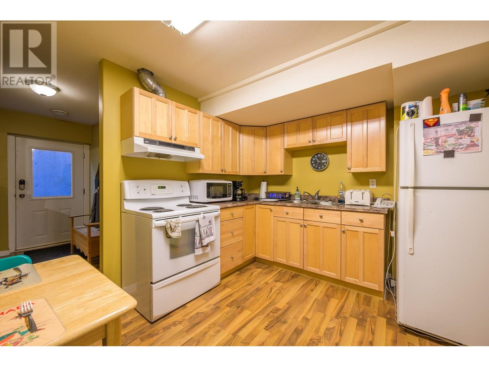 Photo 35 of 866 Arlington Court, Kamloops BC